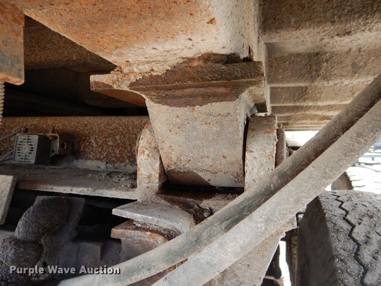 image for item GB9829 1991 GMC TopKick dump truck