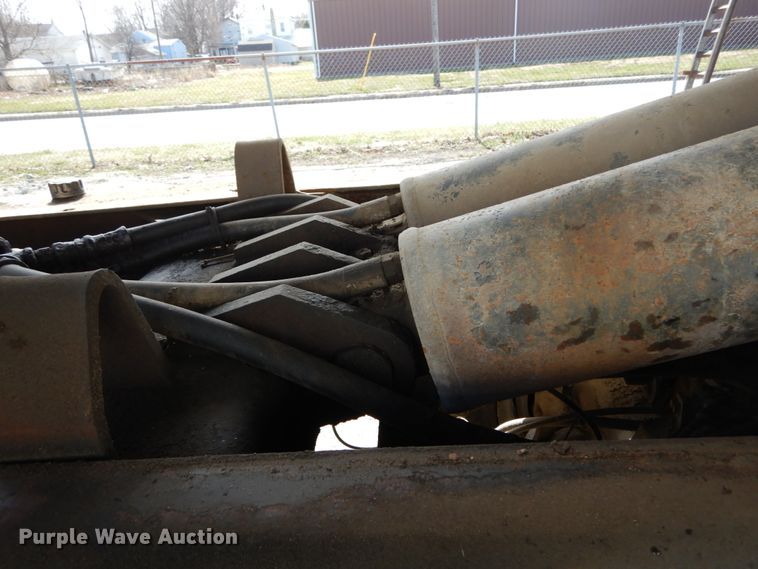 image for item GB9829 1991 GMC TopKick dump truck