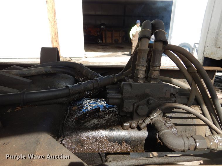 image for item GB9829 1991 GMC TopKick dump truck