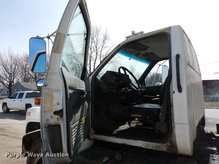 image for item GB9829 1991 GMC TopKick dump truck