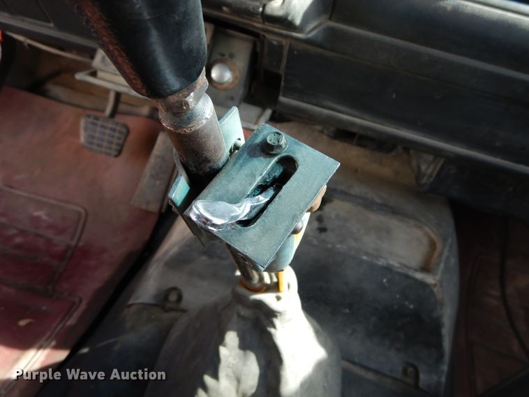 image for item GB9829 1991 GMC TopKick dump truck