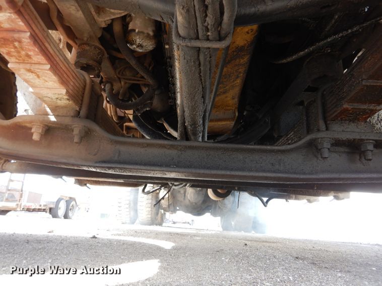 image for item GB9829 1991 GMC TopKick dump truck