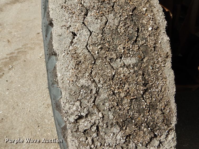 image for item GB9829 1991 GMC TopKick dump truck