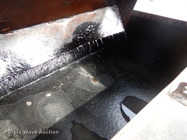 image for item GB9831 1996 Aeroil Kera 130 crack sealer