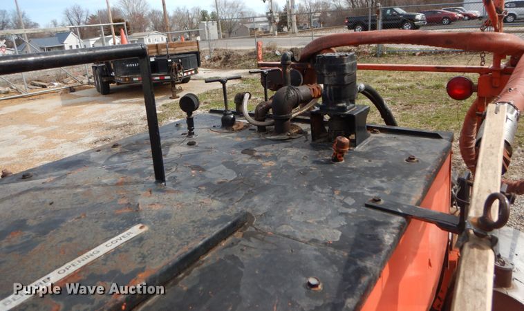 image for item GB9831 1996 Aeroil Kera 130 crack sealer