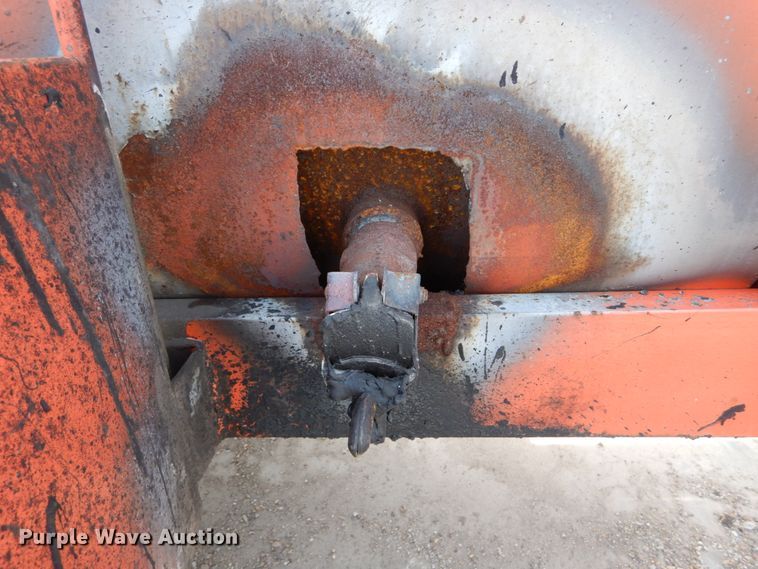 image for item GB9831 1996 Aeroil Kera 130 crack sealer