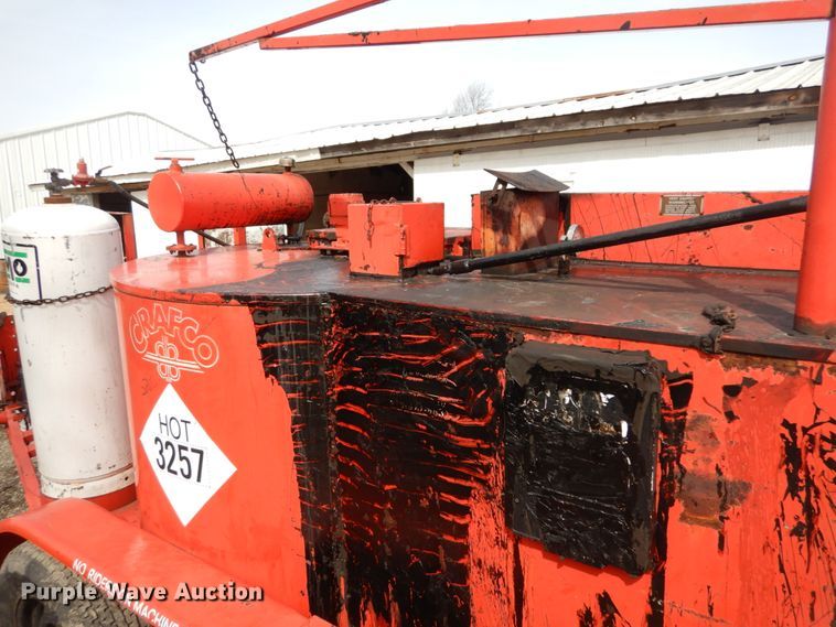 image for item GB9832 1995 Crafco EZ Pour 200 melter/applicator