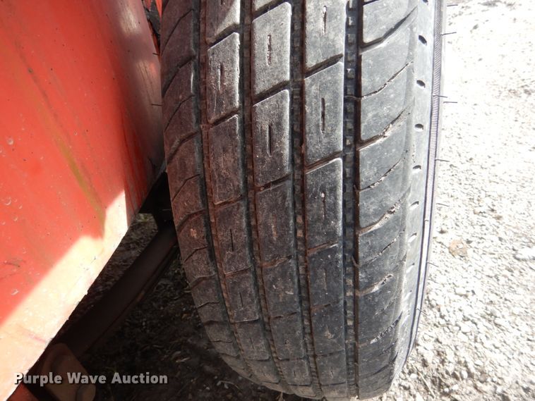 image for item GB9832 1995 Crafco EZ Pour 200 melter/applicator