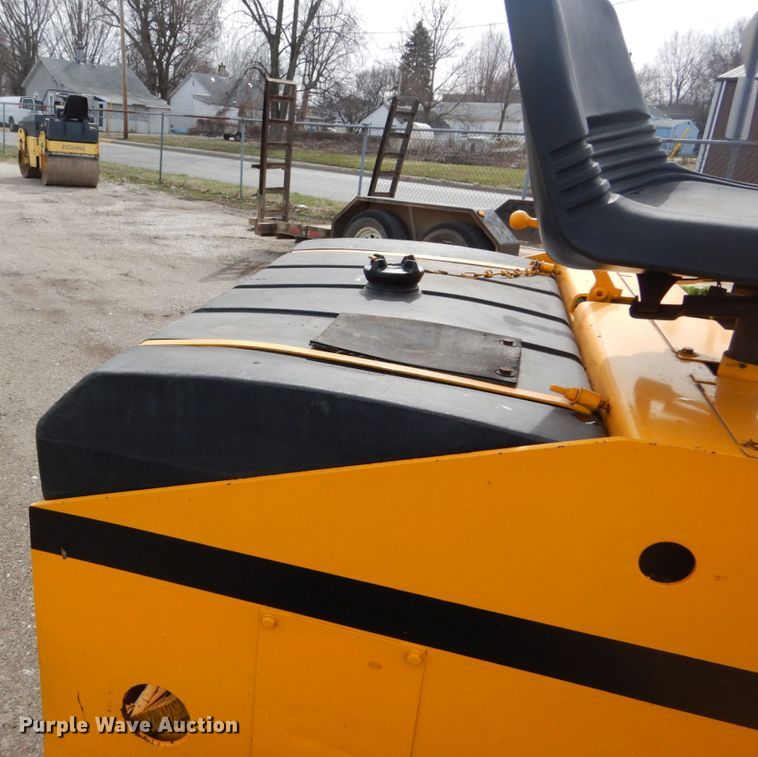 image for item GB9834 Rosco Vibrastatic III double drum roller