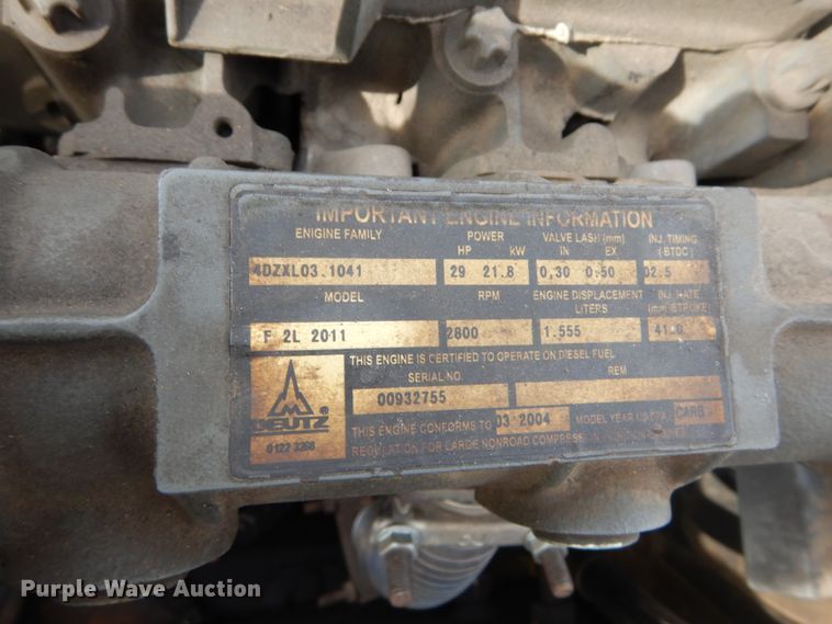 image for item GB9835 2004 Bomag BW100AD-3 double drum roller