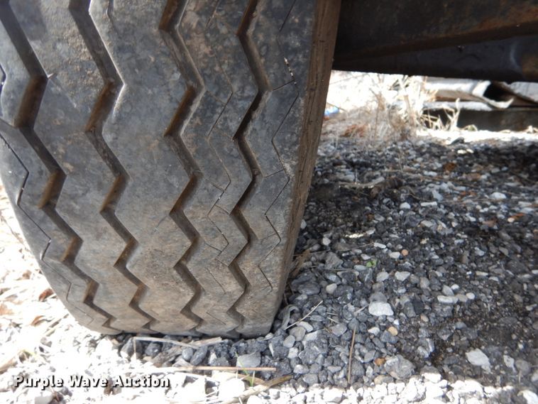 image for item GB9836 (2) asphalt tank trailers