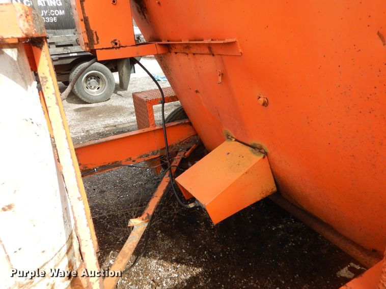 image for item GB9837 Asphalt hot box