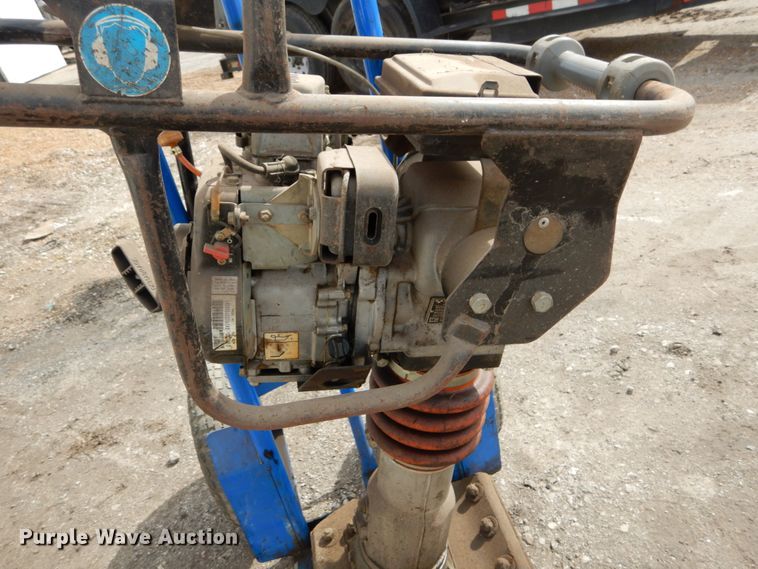 image for item GB9838 Mikasa MT-54F plate compactor