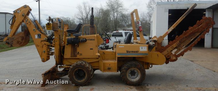 image for item GB9860 2001 Vermeer V5800 trencher