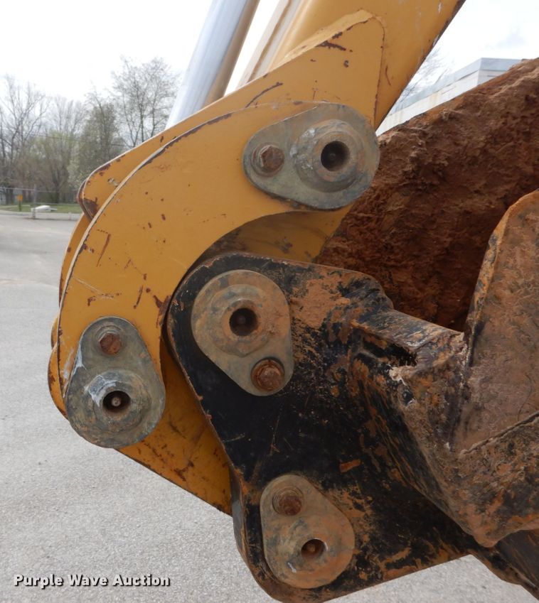 image for item GB9860 2001 Vermeer V5800 trencher