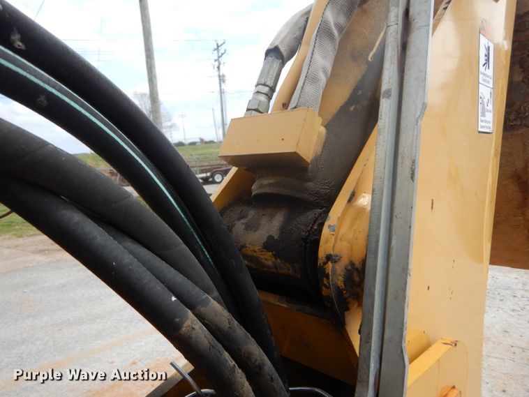 image for item GB9860 2001 Vermeer V5800 trencher