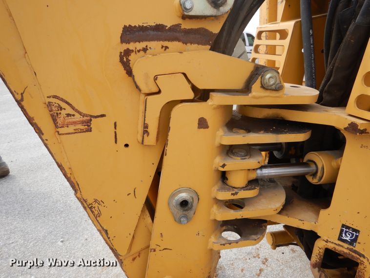 image for item GB9860 2001 Vermeer V5800 trencher