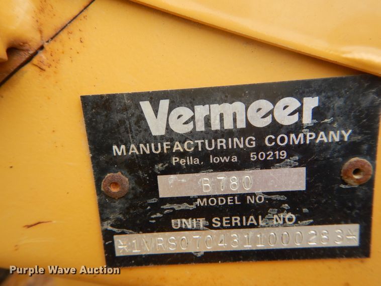 image for item GB9860 2001 Vermeer V5800 trencher
