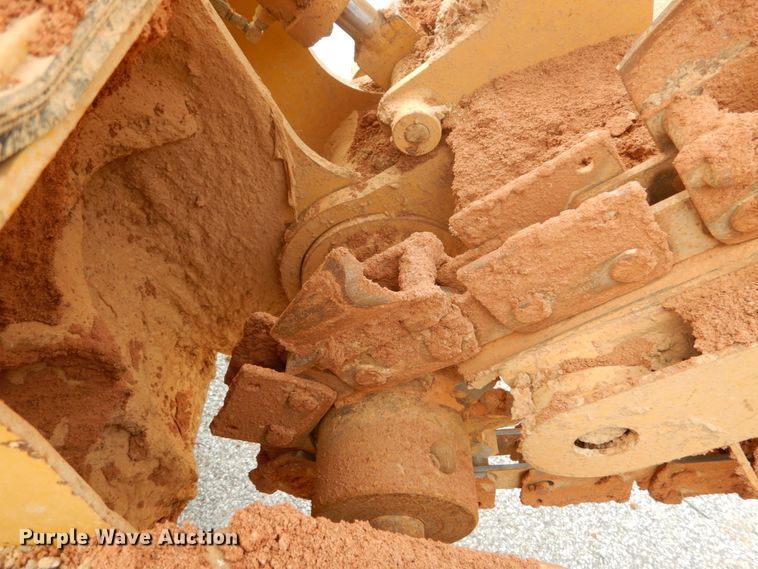 image for item GB9860 2001 Vermeer V5800 trencher