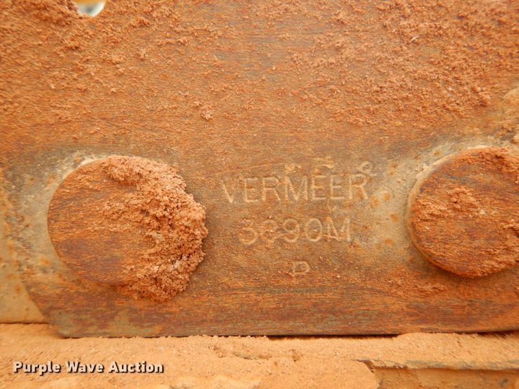 image for item GB9860 2001 Vermeer V5800 trencher