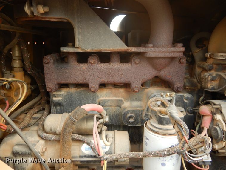 image for item GB9860 2001 Vermeer V5800 trencher