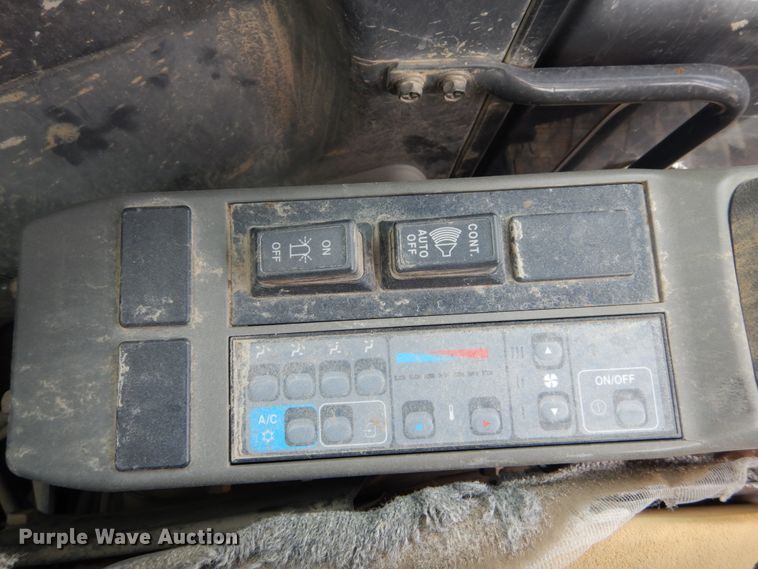 image for item GB9879 2007 Case CX75 SR mini excavator