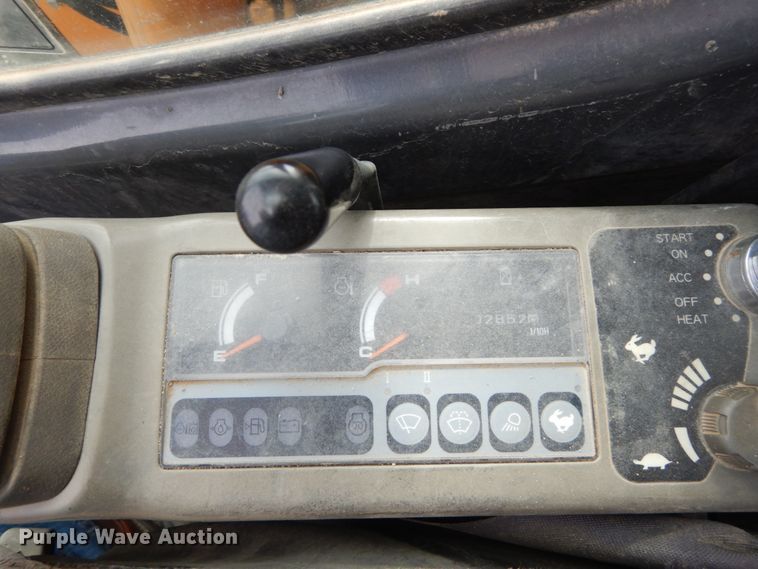 image for item GB9879 2007 Case CX75 SR mini excavator