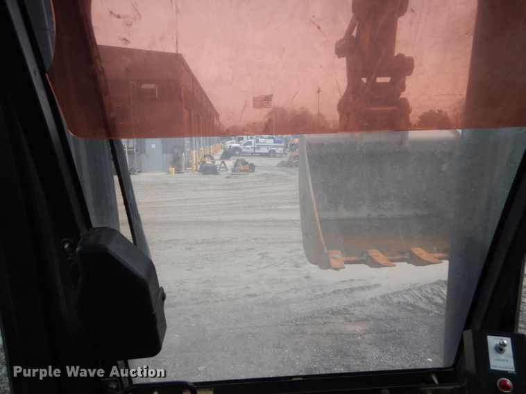 image for item GB9879 2007 Case CX75 SR mini excavator