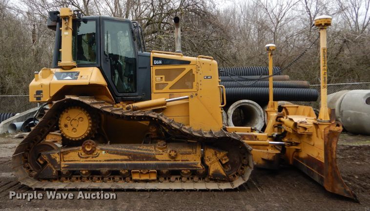 image for item GB9882 2008 Caterpillar D6N LGP  crawler dozer