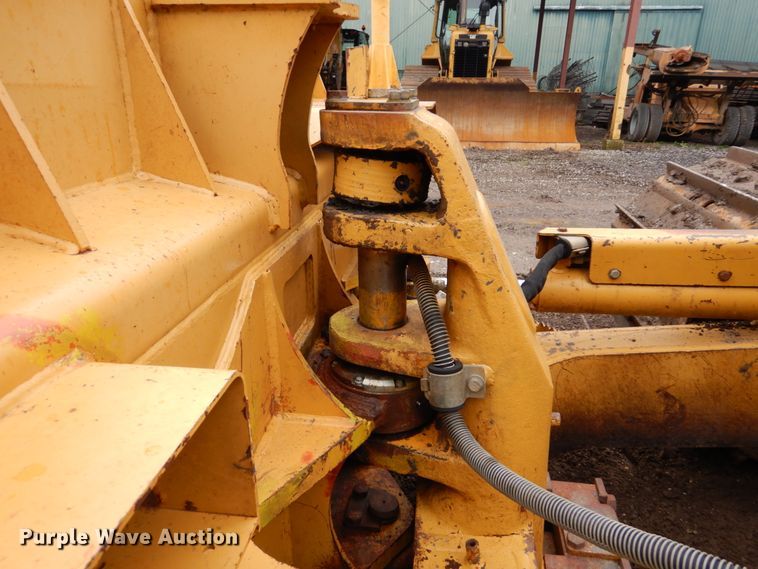 image for item GB9882 2008 Caterpillar D6N LGP  crawler dozer