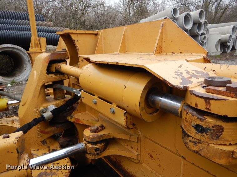 image for item GB9882 2008 Caterpillar D6N LGP  crawler dozer