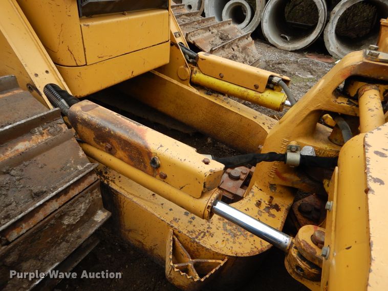 image for item GB9882 2008 Caterpillar D6N LGP  crawler dozer