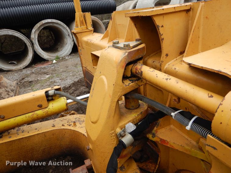 image for item GB9882 2008 Caterpillar D6N LGP  crawler dozer