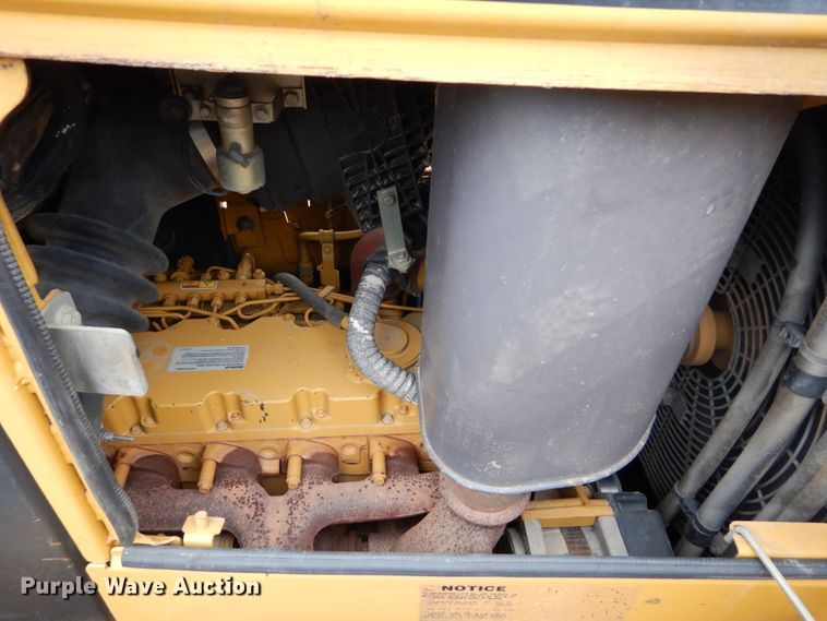 image for item GB9882 2008 Caterpillar D6N LGP  crawler dozer