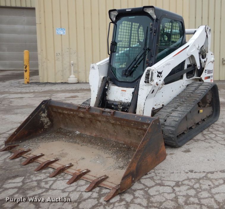image for item GB9883 2015 Bobcat T650  tracked skid steer loader