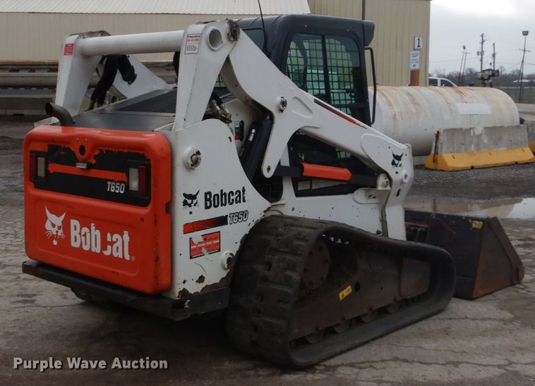 image for item GB9883 2015 Bobcat T650  tracked skid steer loader