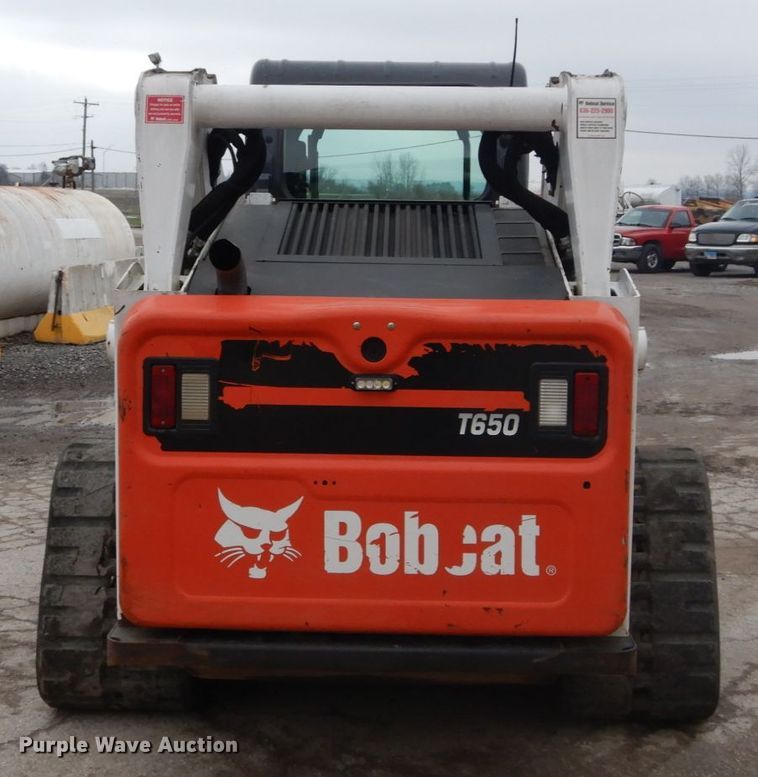 image for item GB9883 2015 Bobcat T650  tracked skid steer loader