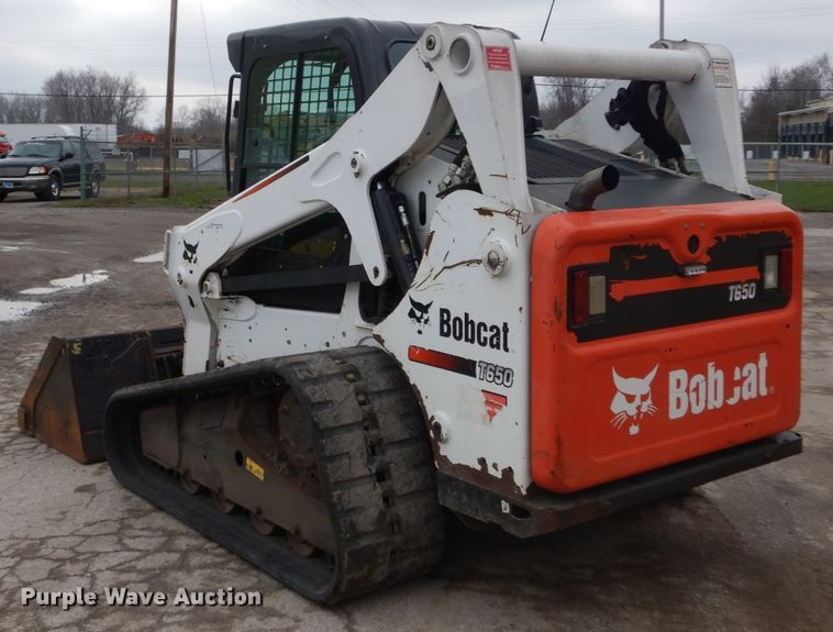 image for item GB9883 2015 Bobcat T650  tracked skid steer loader