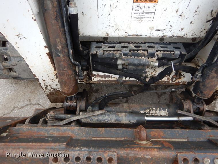 image for item GB9883 2015 Bobcat T650  tracked skid steer loader