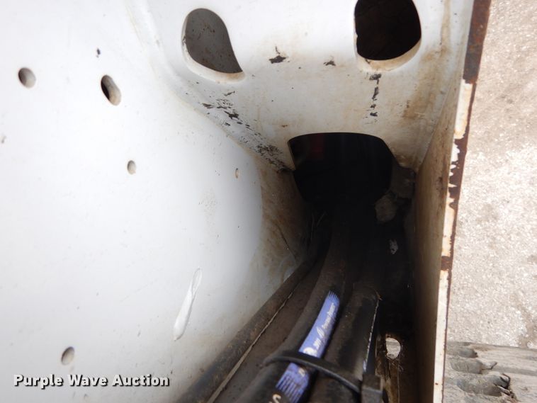 image for item GB9883 2015 Bobcat T650  tracked skid steer loader