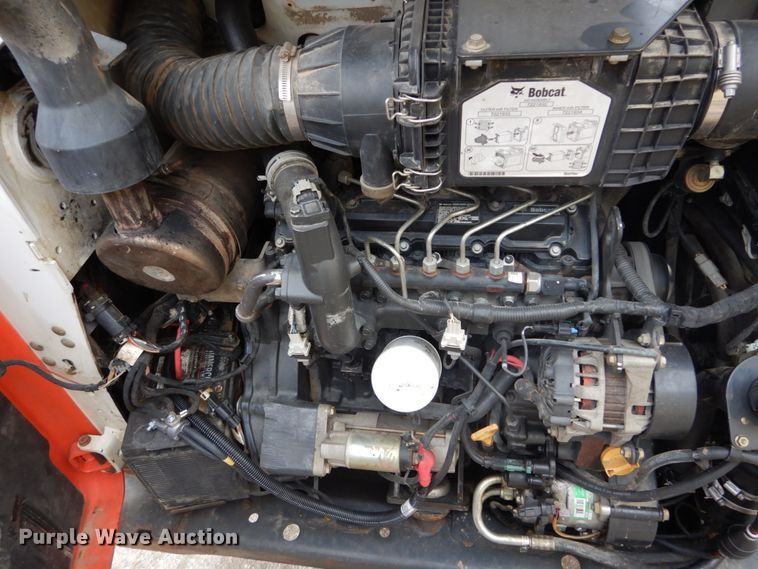 image for item GB9883 2015 Bobcat T650  tracked skid steer loader