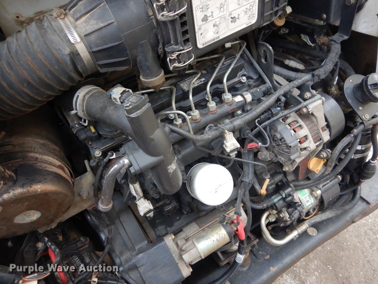 image for item GB9883 2015 Bobcat T650  tracked skid steer loader