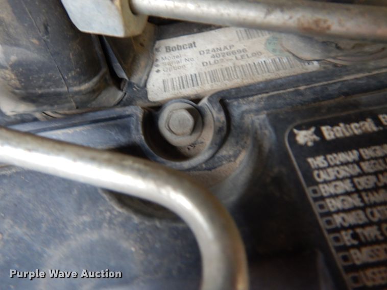 image for item GB9883 2015 Bobcat T650  tracked skid steer loader