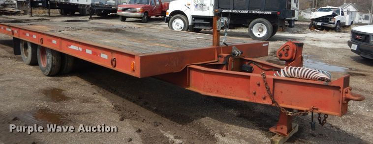 image for item GB9884 Trail-Eze tilt deck equipment trailer