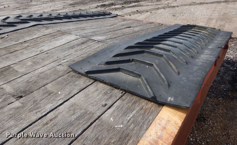 image for item GB9884 Trail-Eze tilt deck equipment trailer