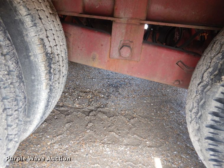 image for item GB9884 Trail-Eze tilt deck equipment trailer