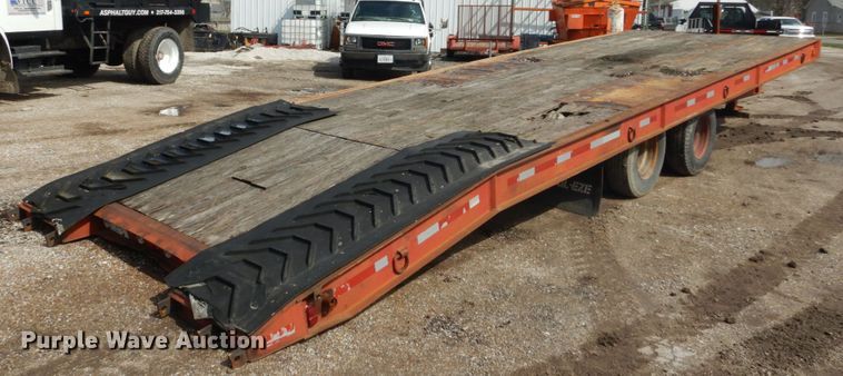image for item GB9884 Trail-Eze tilt deck equipment trailer