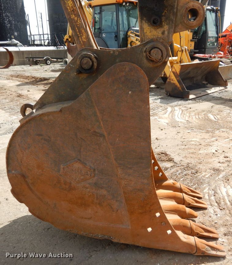 image for item GB9888 1993 Komatsu PC200LC-5L excavator