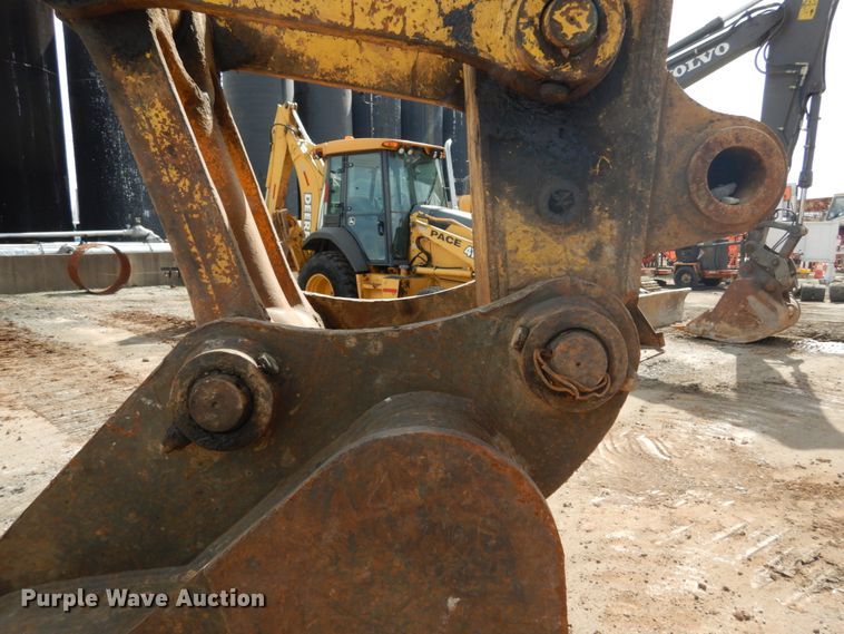 image for item GB9888 1993 Komatsu PC200LC-5L excavator