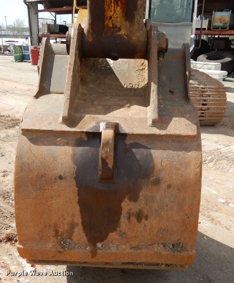 image for item GB9888 1993 Komatsu PC200LC-5L excavator